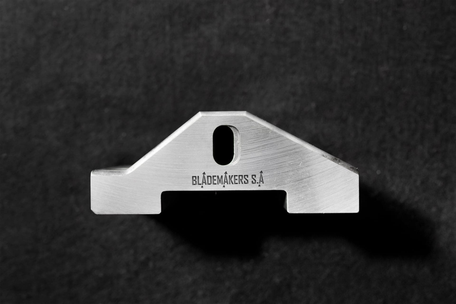 Machined blade seat wear part